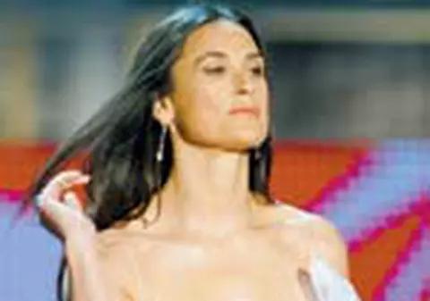 Doua apartamente de lux pentru Demi Moore