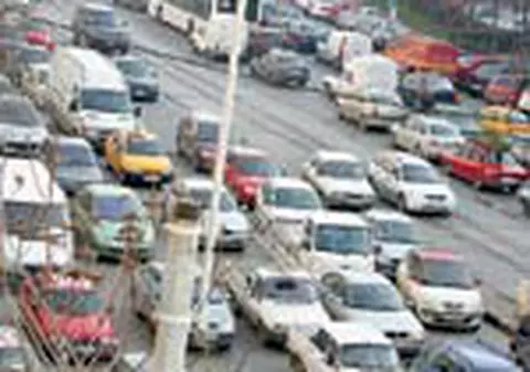 'Paziti-va gentile si aveti grija la taximetristi. Va fura!'