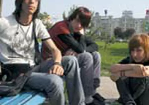 A fi sau a nu fi emo