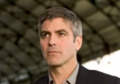 Victoria Beckham crede ca David este mai atractiv decat George Clooney
