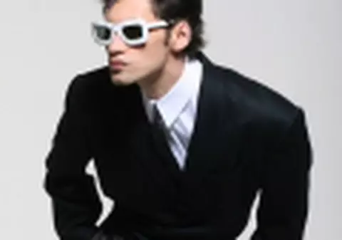 Dan Balan isi lanseaza al doilea videoclip astazi, la 'Happy Hour'