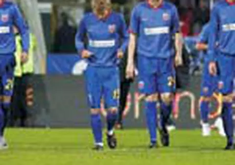 Pe marginea prapastiei