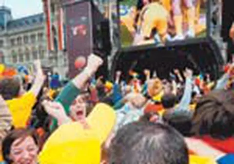 Grupa C atrage fanii
