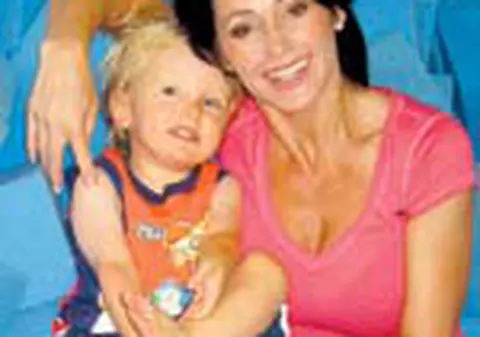 Micutul Nadiei a facut 2 ani