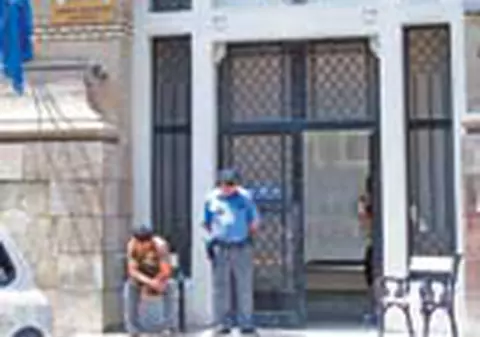 Suparati ca li se schimba seful