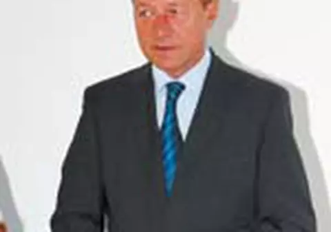 Basescu, mai bogat decat Hrebe