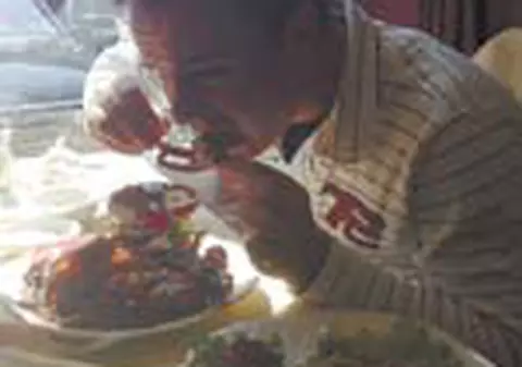 Cosmin de la t-Short, cura de mancare chinezeasca in Shanghai