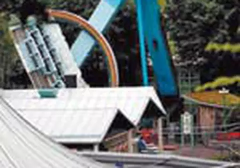 18 raniti intr-un parc de distractii suedez