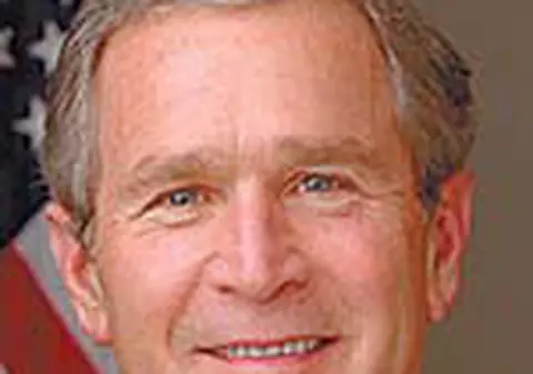 Bush isi aminteste des de 'curcubeul de la Bucuresti'