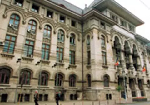 Oprescu fuge din Primarie