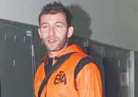 S-au ignorat la nunta lui Chivu