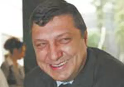 Cel mai smecher birocrat, 13.000 &euro; pe luna