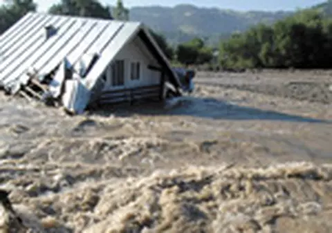 Inundatiile vin de la ucraineni?