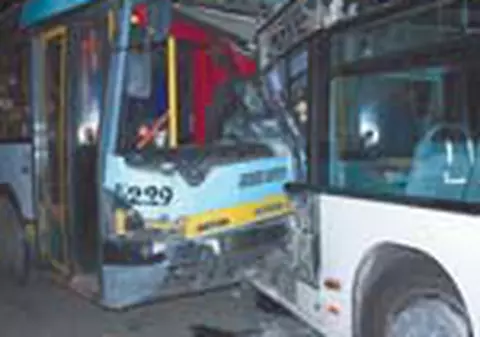 Zdrobiti in autobuze