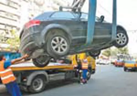 De azi, parcarea ilegala in sectorul 2 se plateste scump 