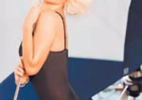 Loredana duce geamparalele in America