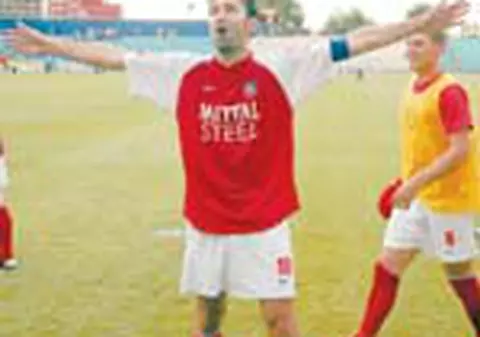 'Lasa-te de fotbal!'