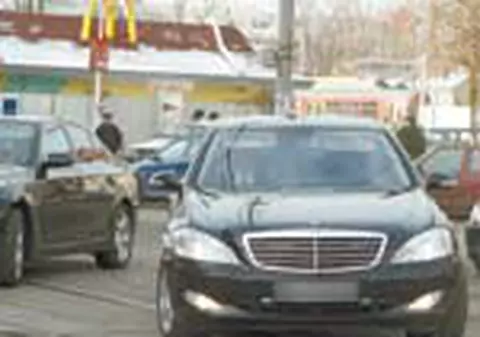 Ce masini  de serviciu au ministrii!