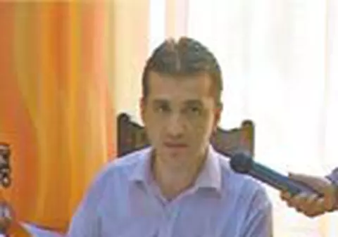 Bataie intre consilier si viceprimar