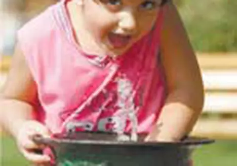 Hidratati-i corect pe copii!