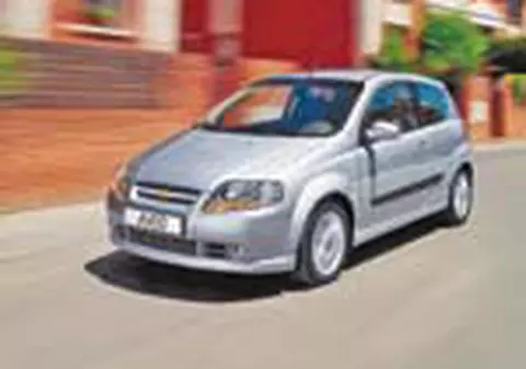 Ce sportiv e micul Aveo