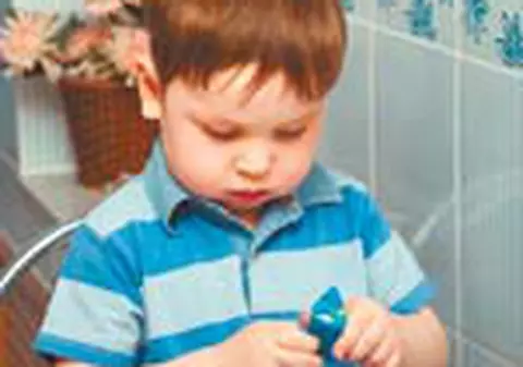 Atentie ce dulciuri dati micutilor!