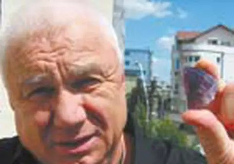 Aceasta piatra valoreaza 250.000 $