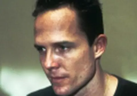 Dean Winters s-a trezit cu identitatea furata