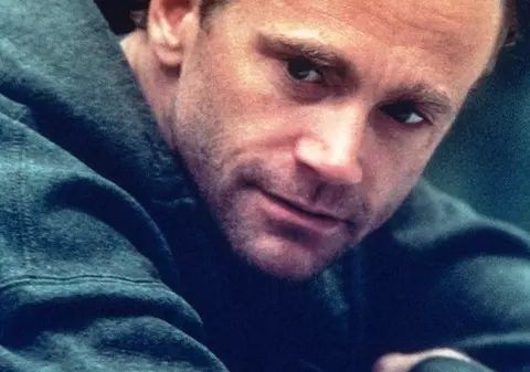 Lee Tergesen preferă să sărute… un bărbat