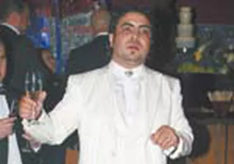 Superpetrecere de botez