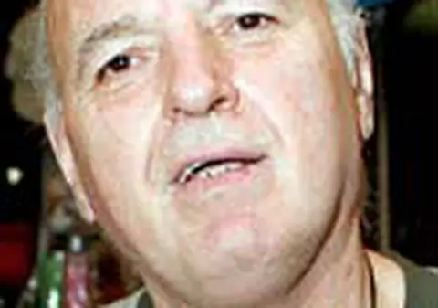 Ar trebui sa plece Victor Piturca de la nationala?