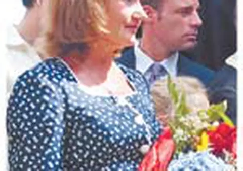 Maria, ce bijuterii ti-a luat Base!