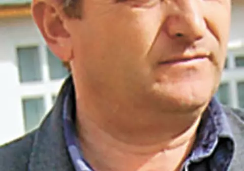 Decât consilier local, mai bine şomer