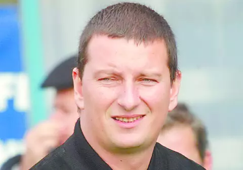 Impresarii fentează legea