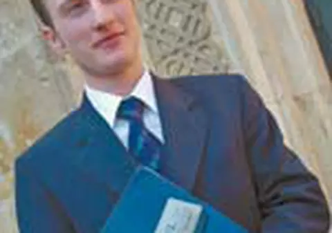 Andrei Iucinu poate purta numele tatalui sau, Tinu