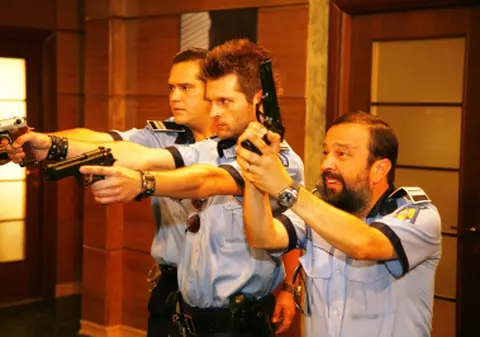 Gheorghe Ifrim si Mircea Silaghi, in 'Vine politia!'