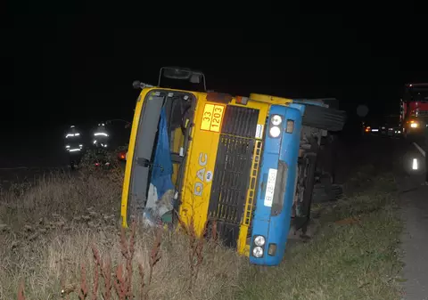 O tonă de motorină s-a scurs pe un cîmp din Argeş