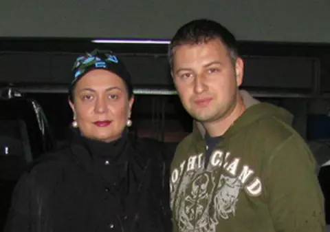 Monica Anghel şi Bogdan Miu au maşini noi