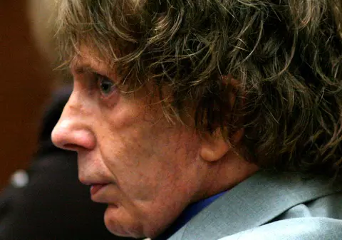 Procesul lui Phil Spector, suspendat din cauza unui jurat