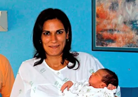 În Spania s-a născut primul “bebeluş-medicament”!