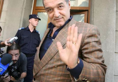 Steliştii vor fi penalizaţi