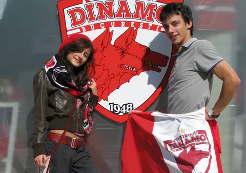 Cei mai infocaţi fani ai echipei Dinamo - la Kanal D