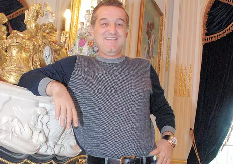 Becali n-are leafă, nici carte de muncă