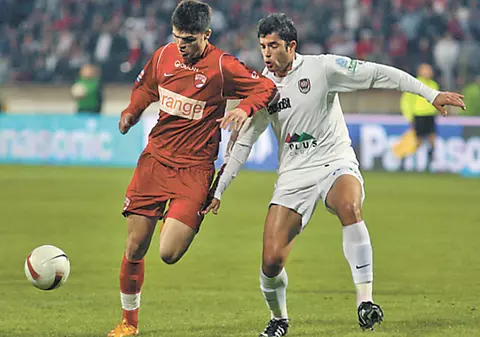 CFR Cluj şi Dinamo se războiesc pentru Ligă