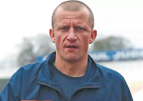 Dorinel, înlocuitorul lui Lăcătuş