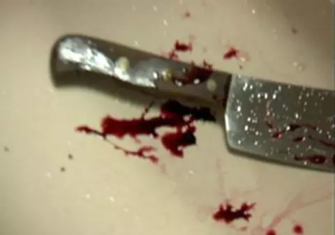 Şi-a omorât iubita, apoi s-a sinucis