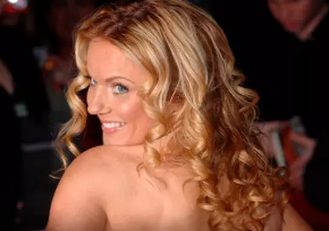 Geri Halliwell, singurică!