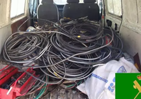 Nouă români, hoţi de cabluri în Spania