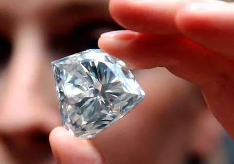 Vor obţine diamante din tequilla