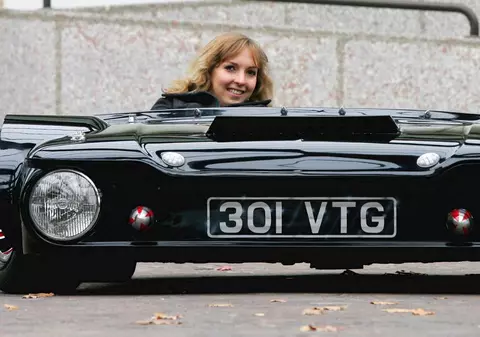 Cea mai plată maşină din lume are doar 48 de centimetri